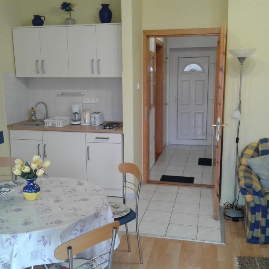 Molnár Apartman Heviz Exterior foto